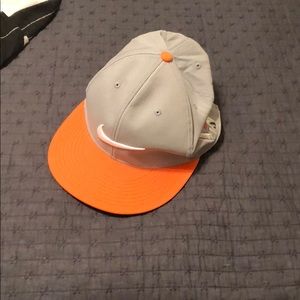 Nike VRS Hat, Grey/Orange
